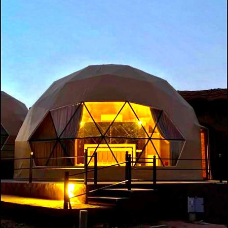 Rum Solaris Bubbles Camp Wadi Rum Exteriör bild