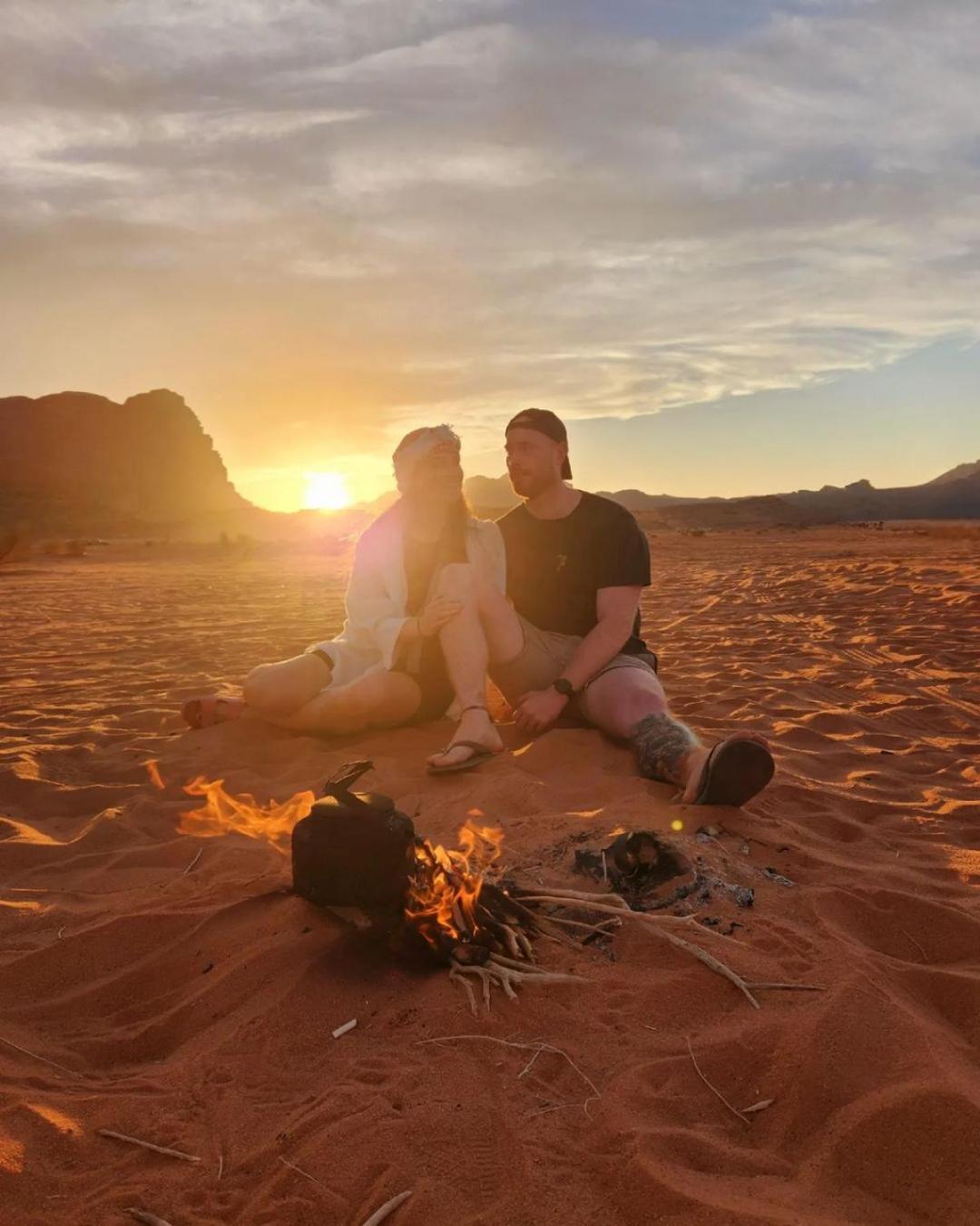 Rum Solaris Bubbles Camp Wadi Rum Exteriör bild