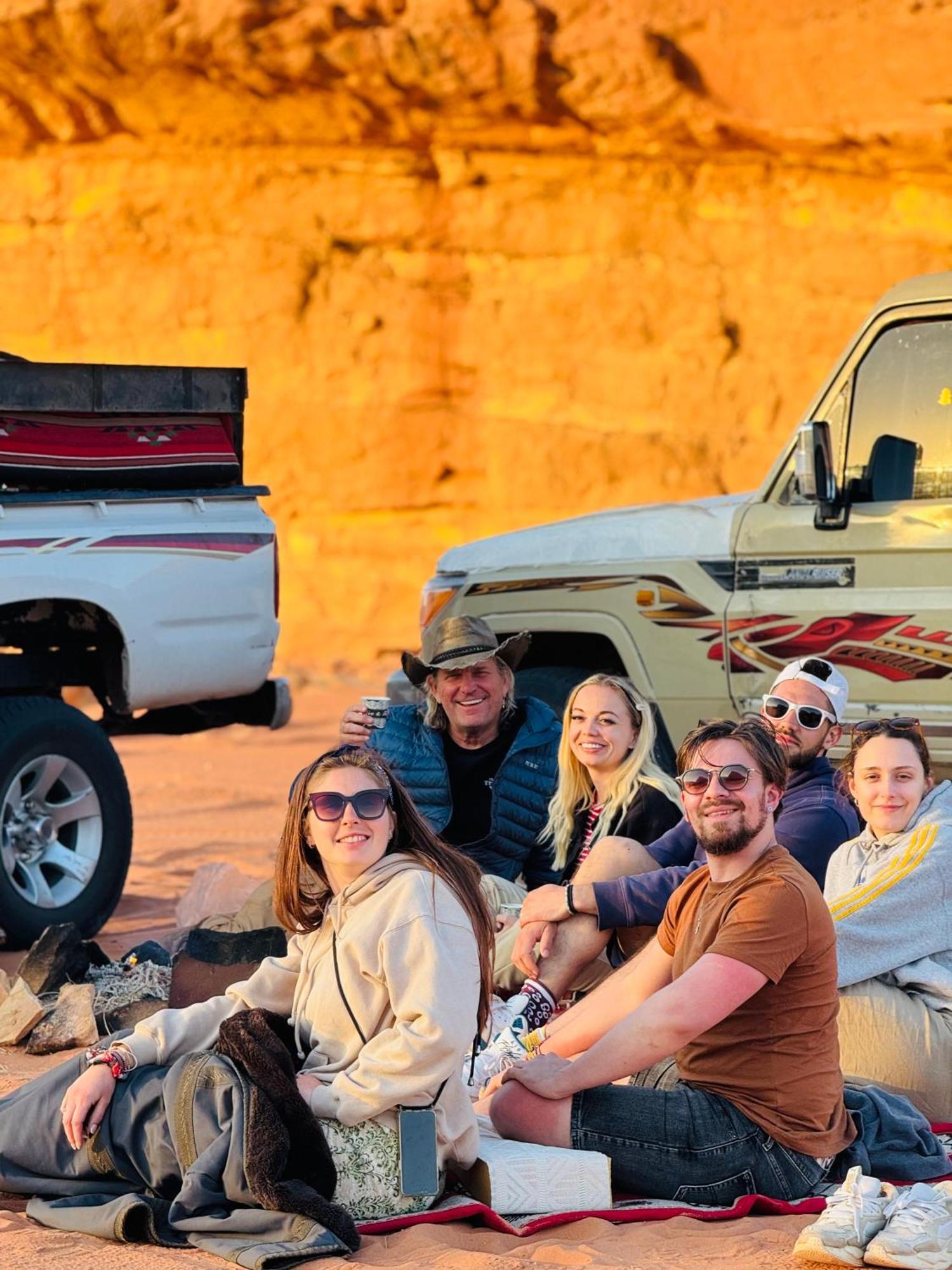 Rum Solaris Bubbles Camp Wadi Rum Exteriör bild